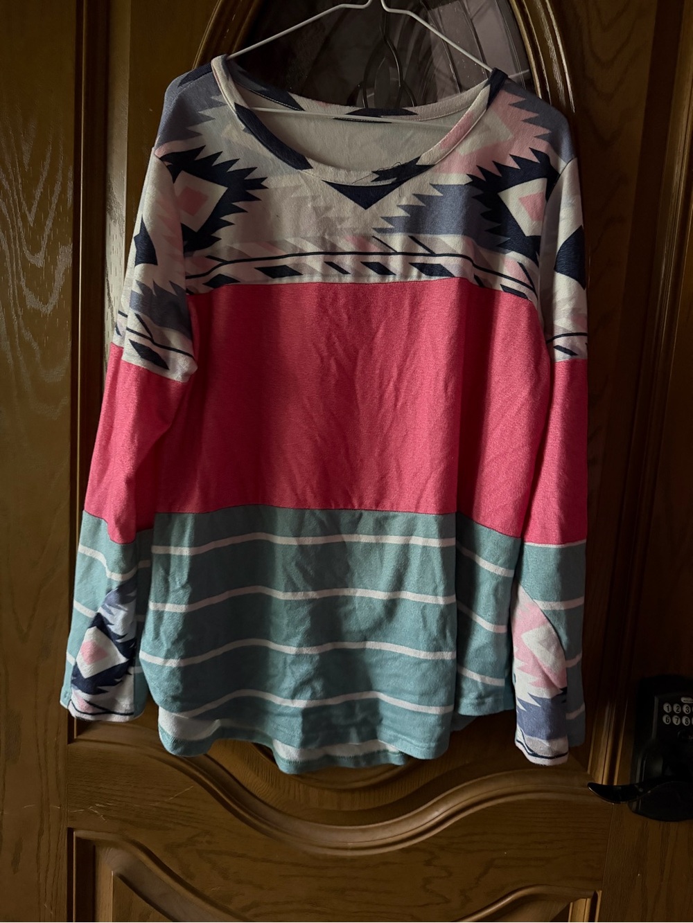 Women's Aztec Stripe Long-Sleeve Top - Pink & Teal